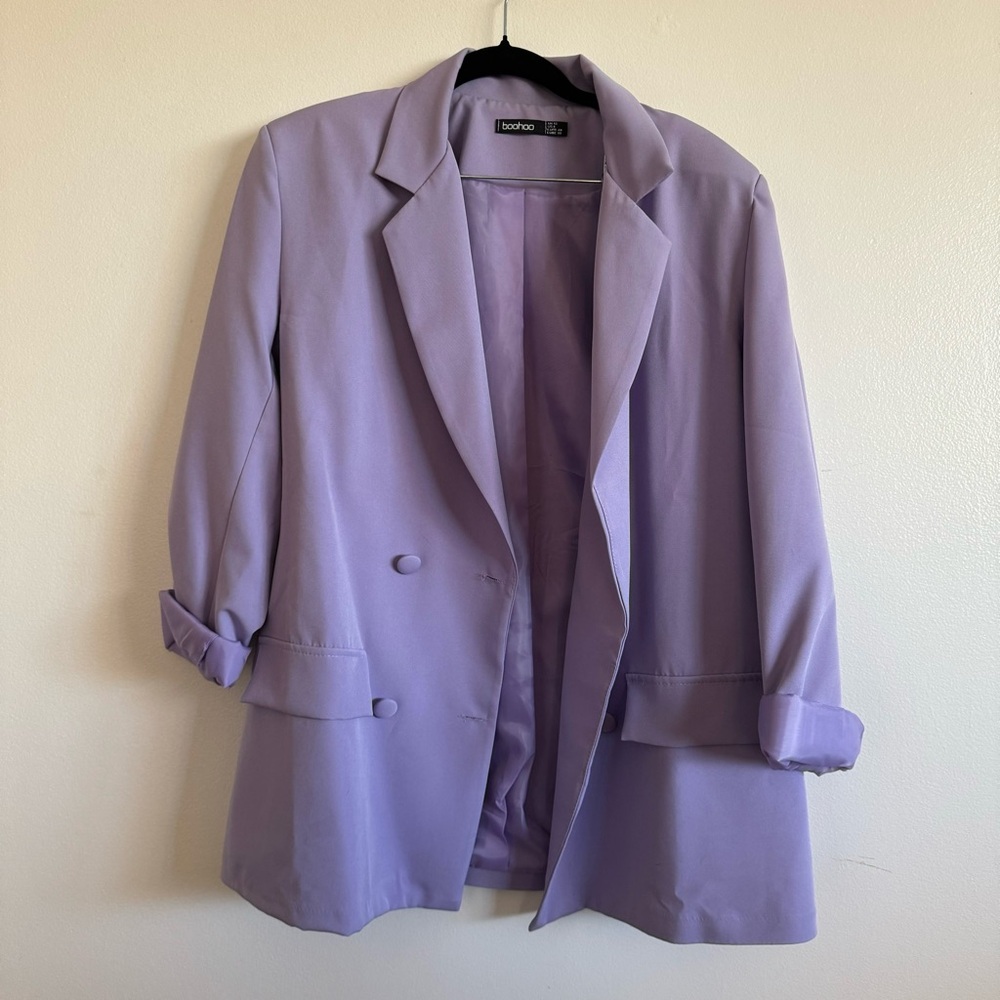 Violet blazer